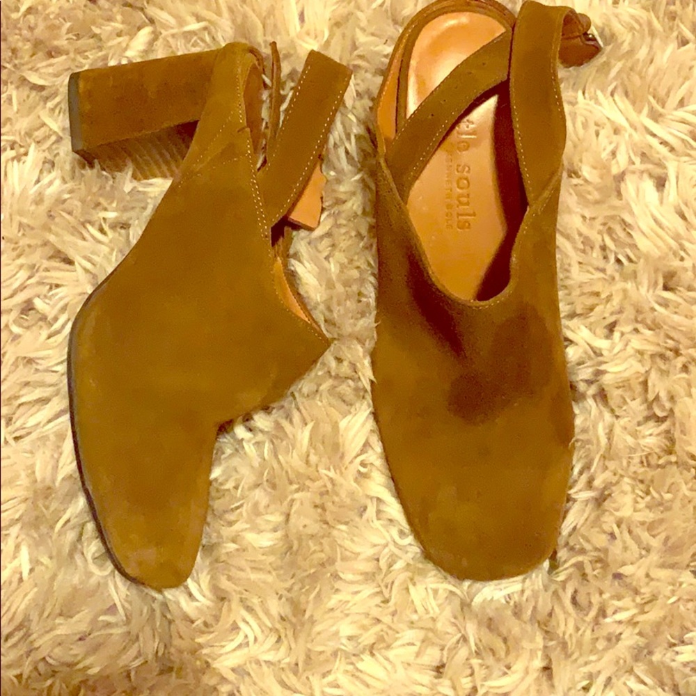 Gentle Soles Kenneth Cole